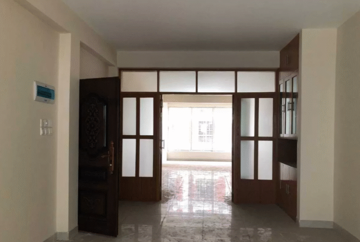 4 Bedroom, 2,420 SFT Flat for Sale – Outstanding Living in