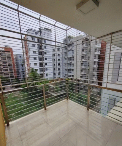 A 2000 Sq Ft Flat Is Up For Sale In A Well Secured Location Of