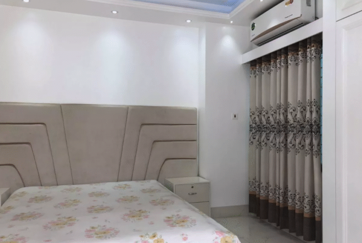 Offering You A Very Spacious 1677 Sq Ft Full Furnished Flat For Sale